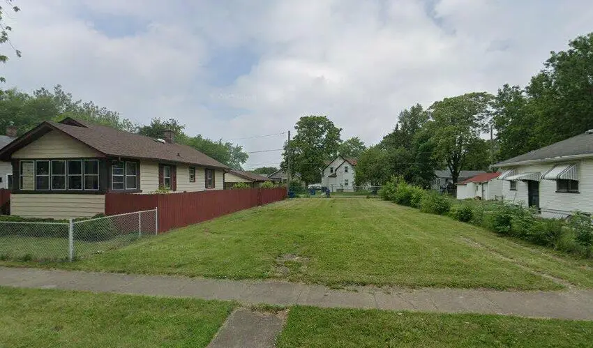 1441 E Oak Street, Kankakee, IL 60901 - #1