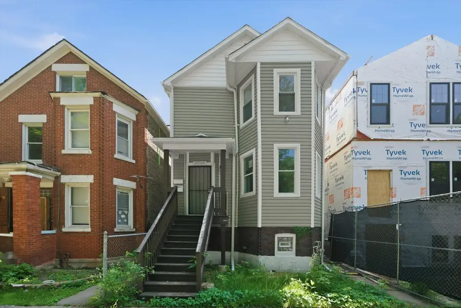 8739 S Colfax Avenue, Chicago, IL 60617 - #2