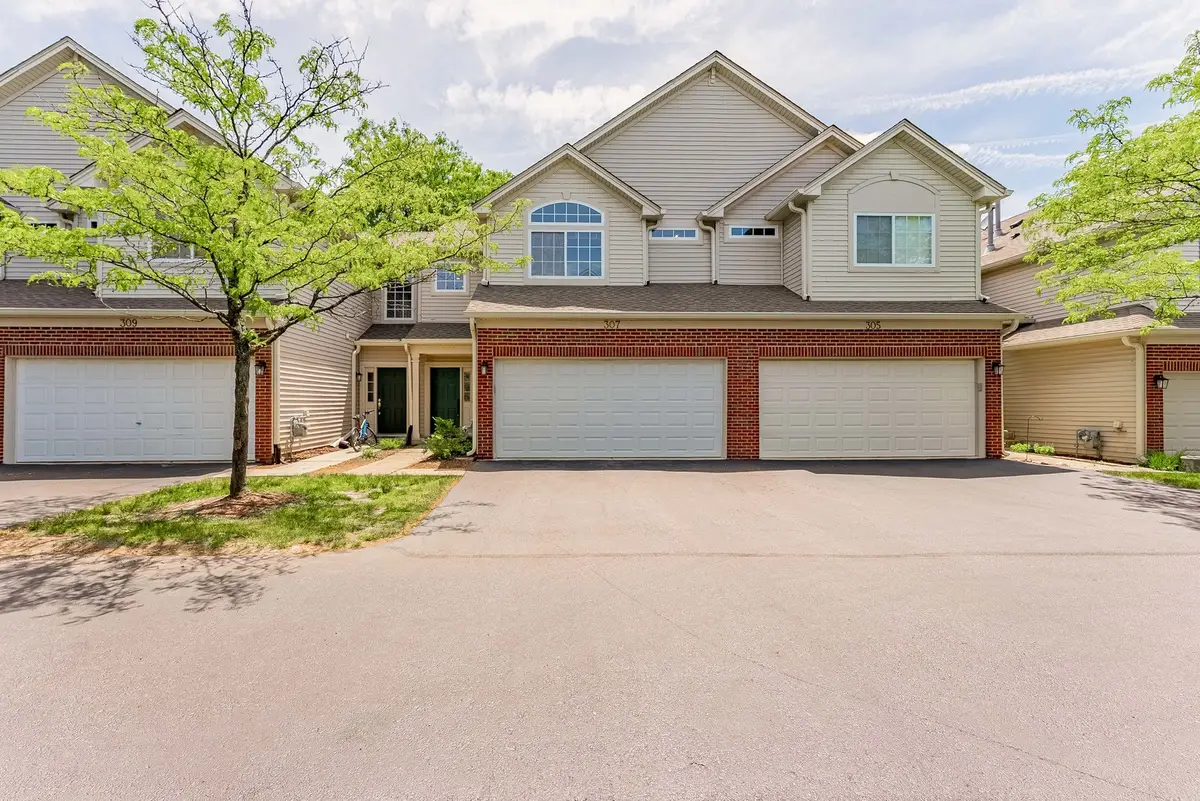 307 Abington Woods Drive, Aurora, IL 60502 - #1