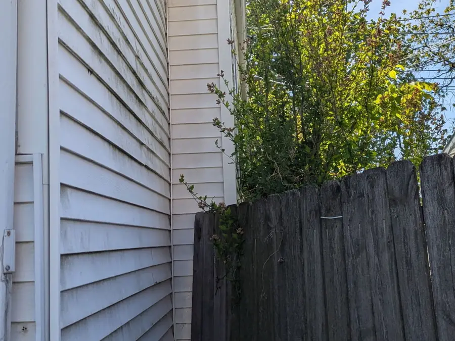 10026 S Indiana Avenue, Chicago, IL 60628 - #2