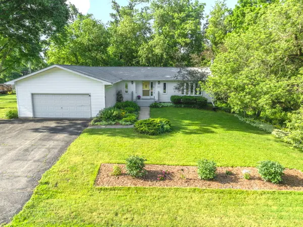 7605 Ash Drive, Wonder Lake, IL 60097
