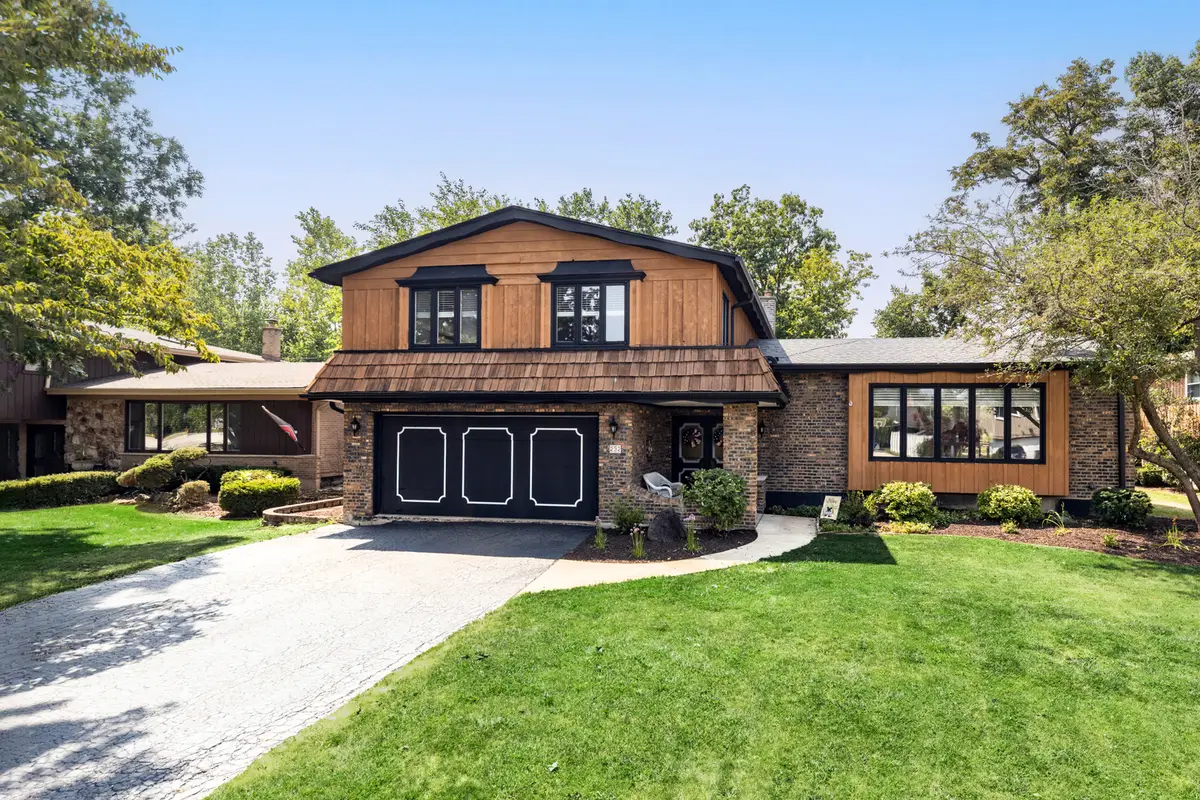232 Sherwood Drive, Wood Dale, IL 60191 - #1