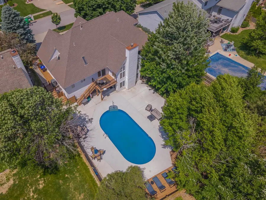 9 Red Stone Court, Bloomington, IL 61704 - #3