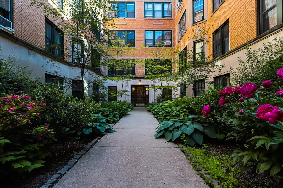 1217 W Granville Avenue #2A, Chicago, IL 60660 - #2
