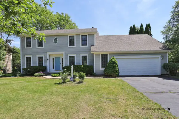 4002 Acacia Drive, Crystal Lake, IL 60012