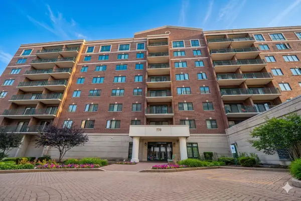 770 Pearson Street #2-511, Des Plaines, IL 60016