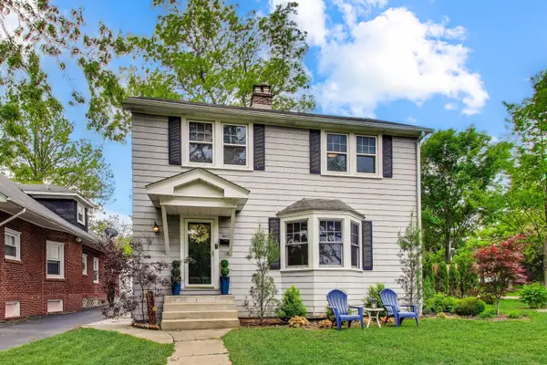 602 Vine Avenue, Highland Park, IL 60035