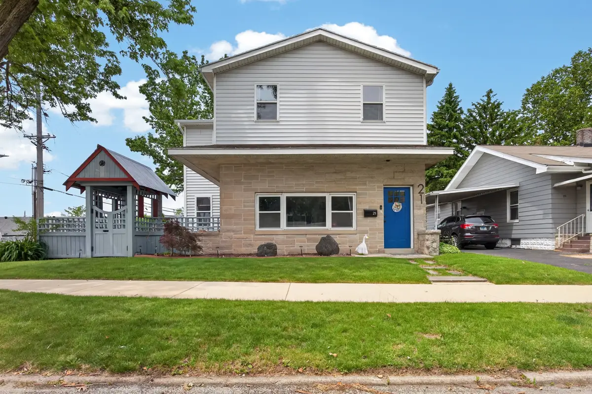21 Berenz Place, Bloomington, IL 61701 - #1