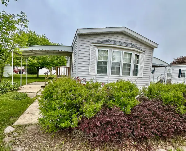 19900 128th Street #221, Bristol, WI 53104