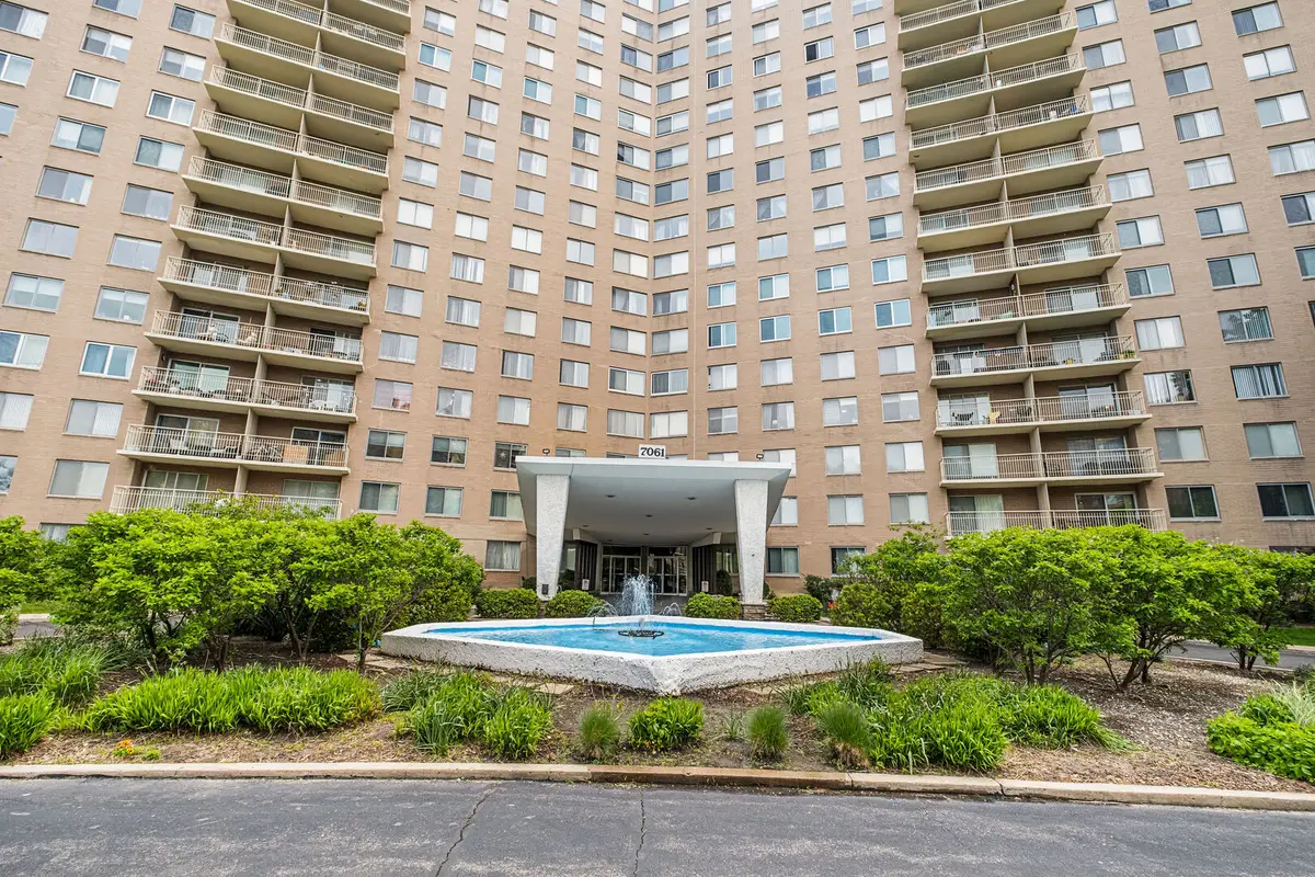 7061 N Kedzie Avenue #1605, Chicago, IL 60645 - #1