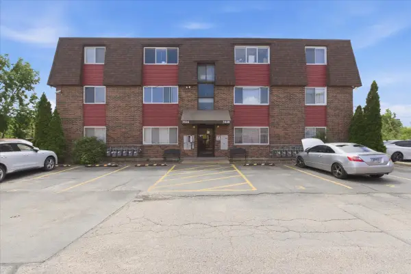 3846 25th Avenue #3, Schiller Park, IL 60176