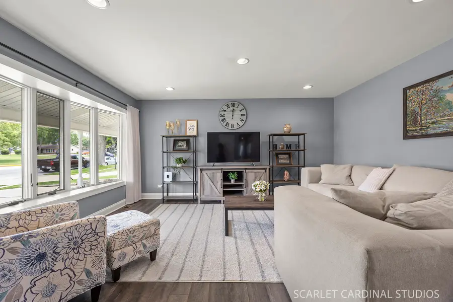 291 Clearmont Drive, Elk Grove Village, IL 60007 - #2