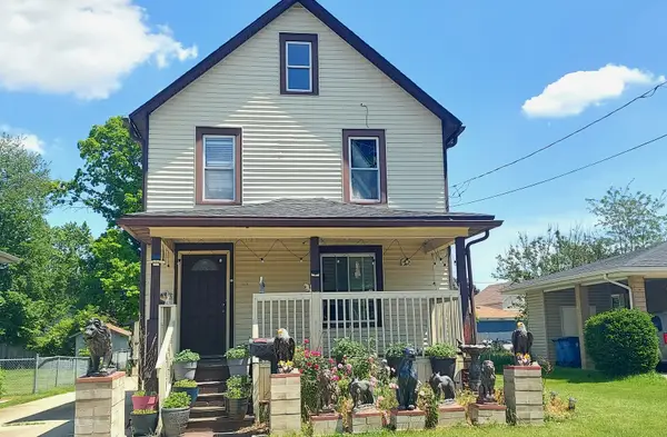 223 N Sumner Avenue, Aurora, IL 60505