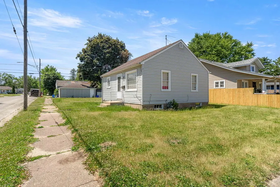 2120 Grenshaw Street, Rockford, IL 61101 - #2