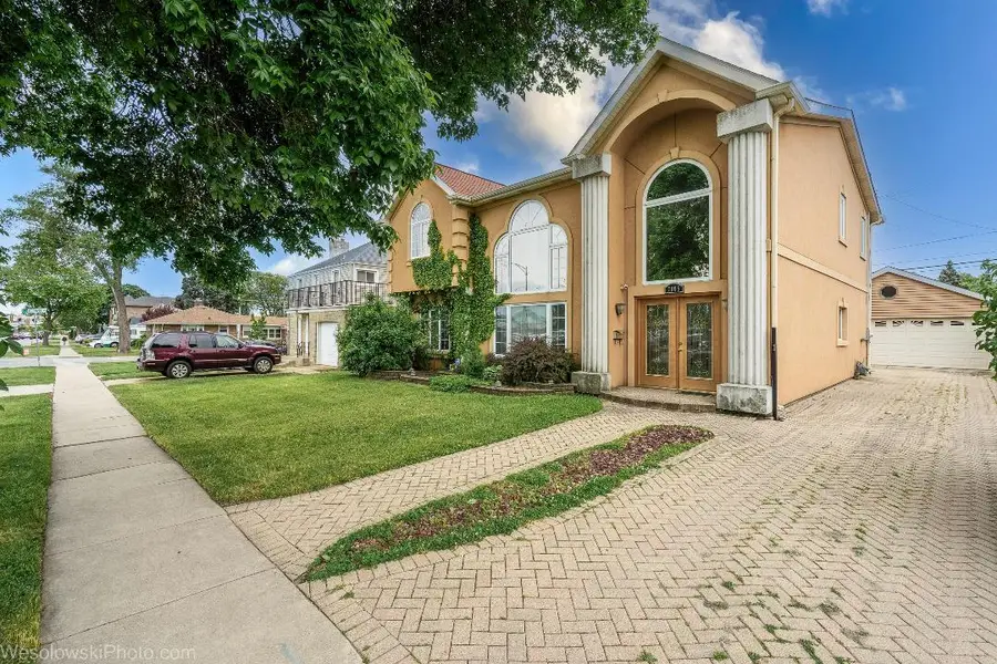 7305 W Foster Avenue, Harwood Heights, IL 60706 - #3
