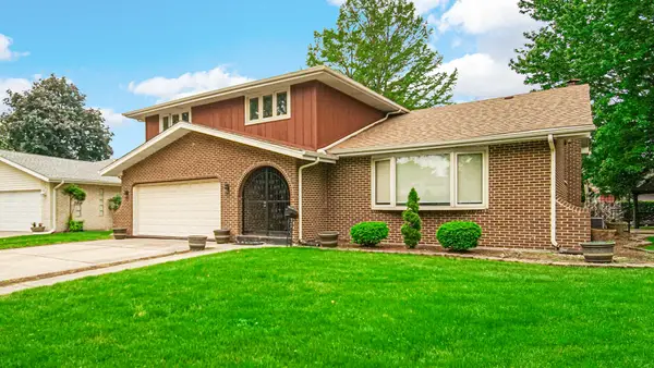 9120 S Keeler Avenue, Oak Lawn, IL 60453