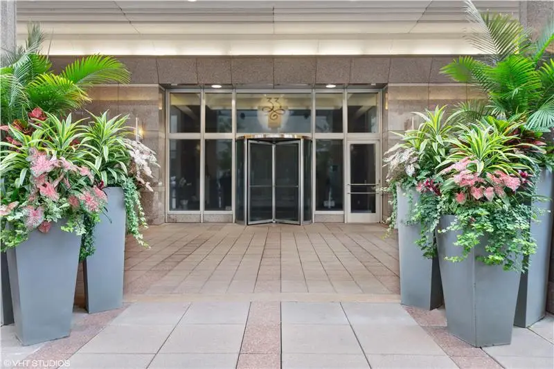 33 W Ontario Street #20I, Chicago, IL 60654 - #2