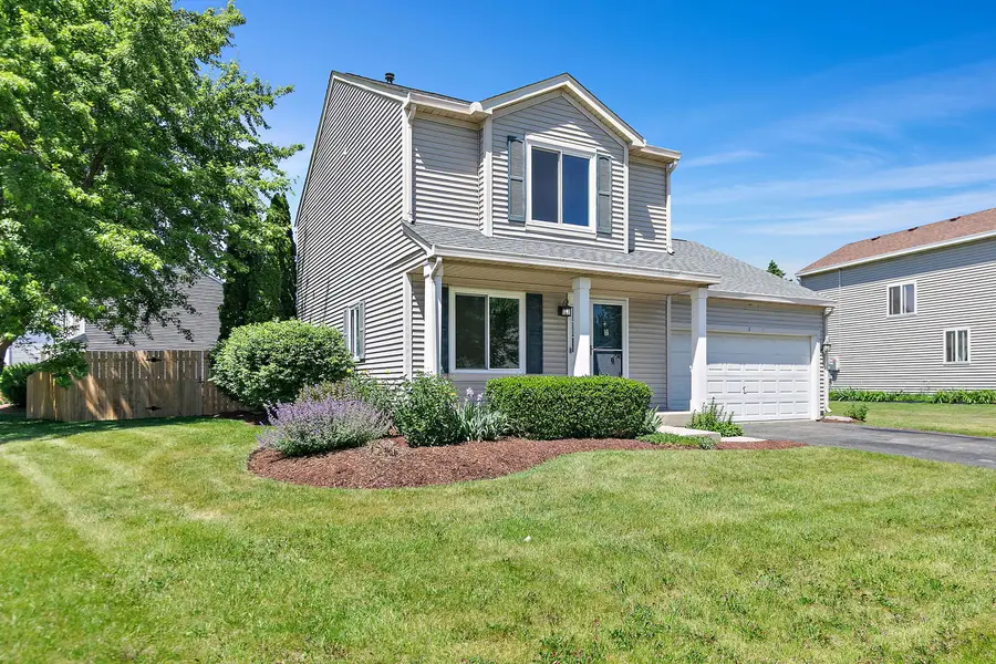 1 Marie Court, South Elgin, IL 60177 - #2