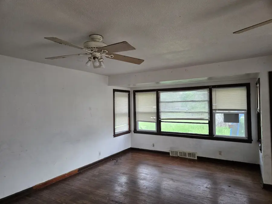 3611 Algonquin Boulevard, Rockford, IL 61102 - #3
