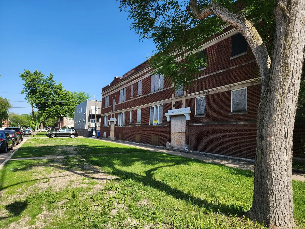 4921 W Maypole Avenue, Chicago, IL 60644 - #1