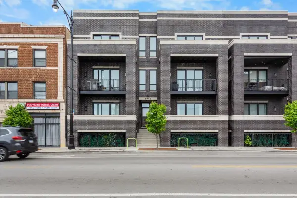 2745 W Lawrence Avenue #2E, Chicago, IL 60625