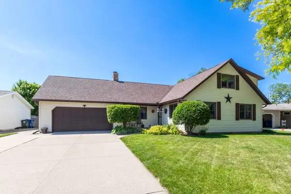 2127 W 31 Street, Davenport, IA 52804