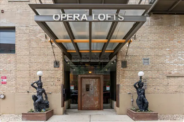 2545 S Dearborn Street #331, Chicago, IL 60616