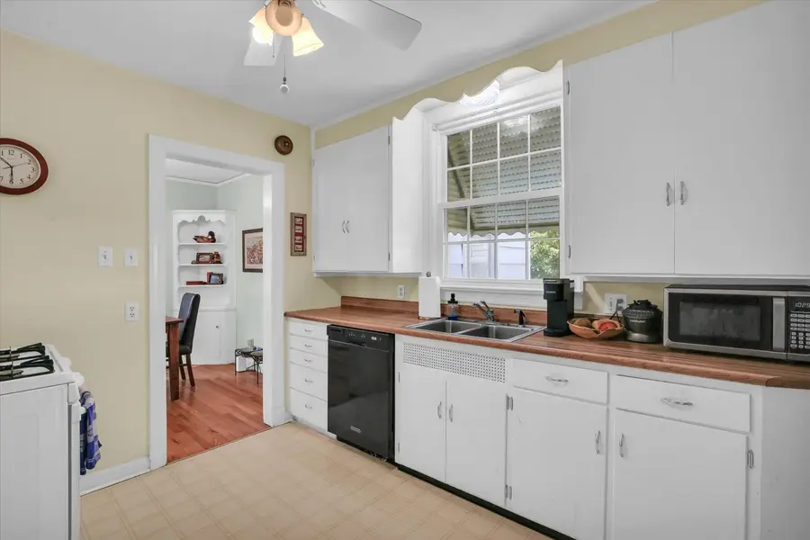 603 S Russell Street, Champaign, IL 61821 - #3