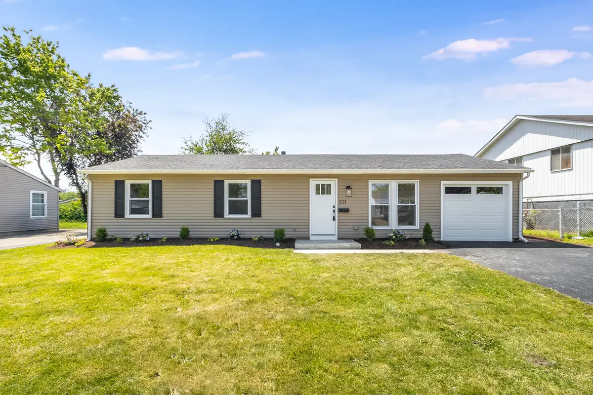 221 Gordon Avenue, Romeoville, IL 60446 - #1
