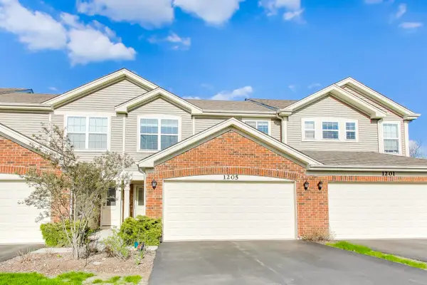 1205 Prairie View Parkway, Cary, IL 60013