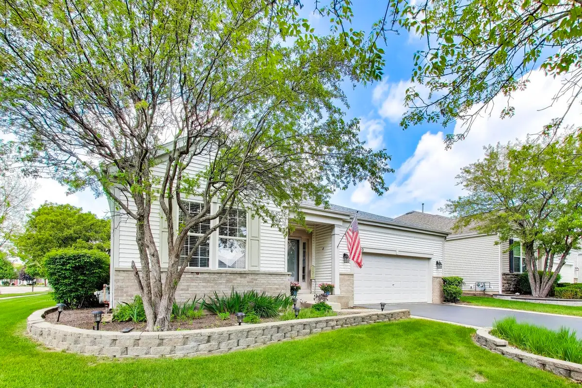 2660 Chesire Court, West Dundee, IL 60118 - #1