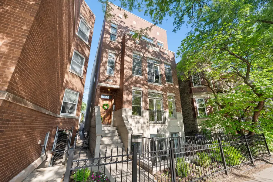 3806 N Damen Avenue #1, Chicago, IL 60618 - #2