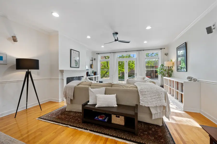 3806 N Damen Avenue #1, Chicago, IL 60618 - #3