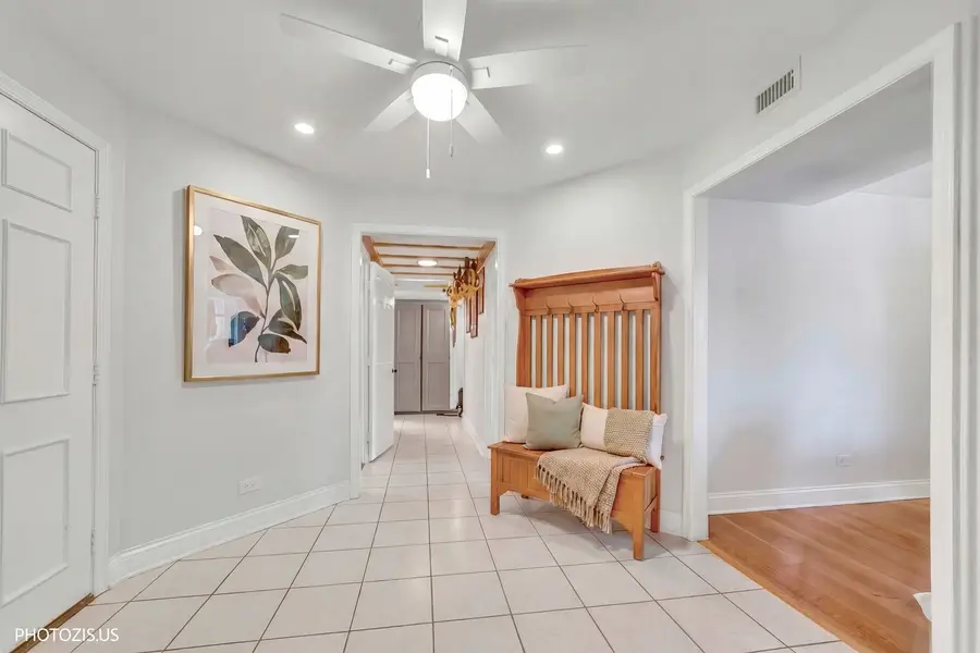 1621 Mission Hills Road #108, Northbrook, IL 60062 - #2