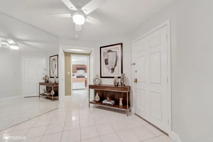 1621 Mission Hills Road #108, Northbrook, IL 60062 - #3
