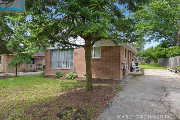 3S550 Wilbur Avenue, Warrenville, IL 60555