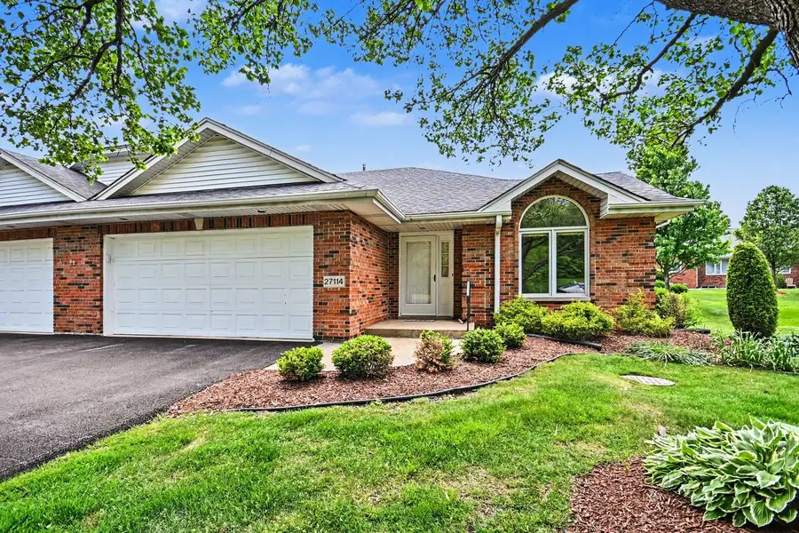 27114 S Quiet Oak Lane, Crete, IL 60417 - #2