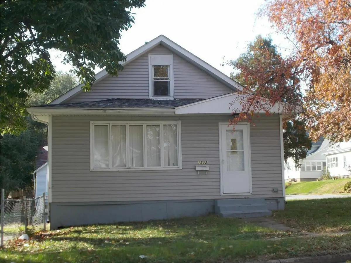 1532 N Sturdevant Street, Davenport, IA 52804 - #1