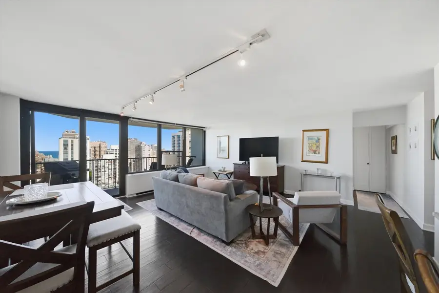1560 N Sandburg Terrace #2708J, Chicago, IL 60610 - #2