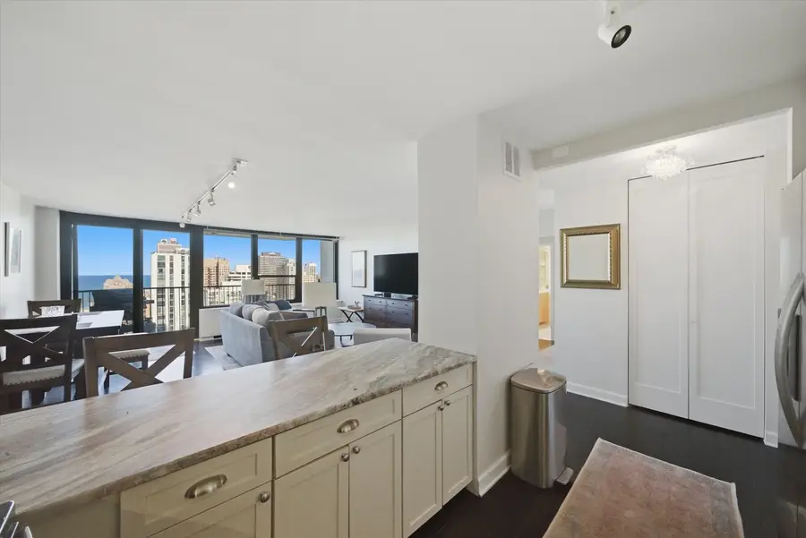 1560 N Sandburg Terrace #2708J, Chicago, IL 60610 - #3