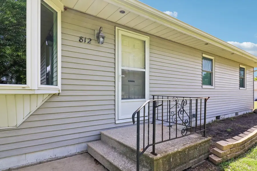 812 S Farrell Road, Lockport, IL 60441 - #2