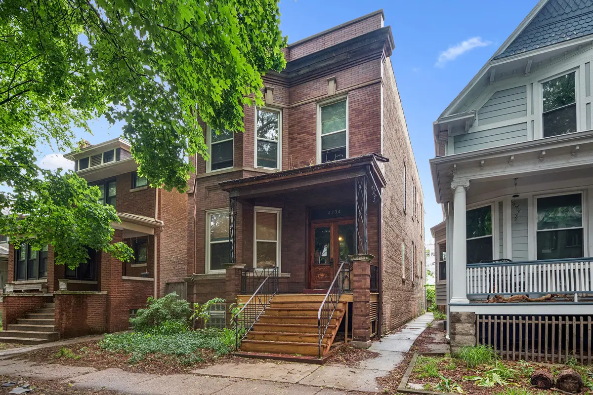 4734 N Artesian Avenue, Chicago, IL 60625 - #1