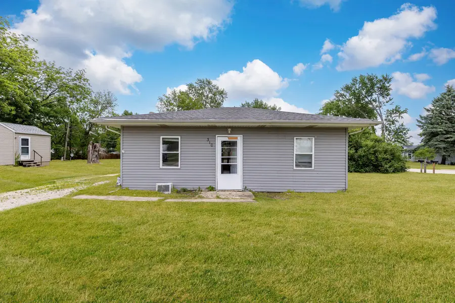 306-310 S Lincoln Street, Elwood, IL 60421 - #2