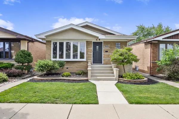 7055 W 64th Street, Chicago, IL 60638