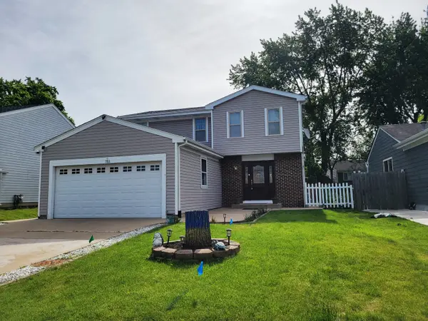 755 Rodenburg Road, Roselle, IL 60172