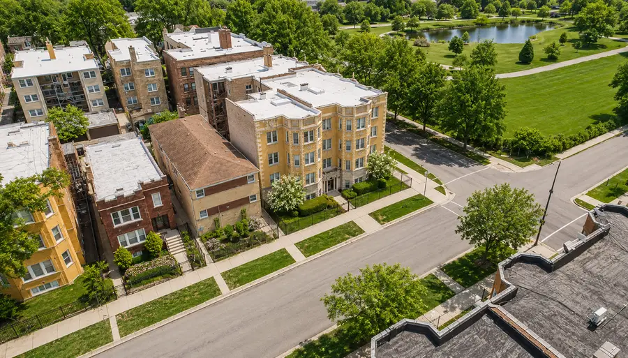 6201 N Oakley Avenue #2, Chicago, IL 60659 - #2