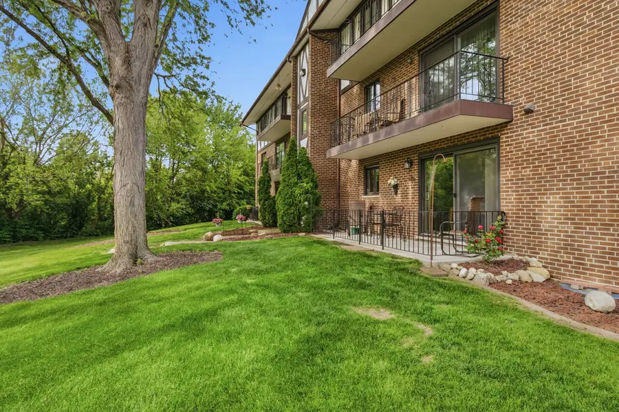 11012 S Theresa Circle #1C, Palos Hills, IL 60465 - #3