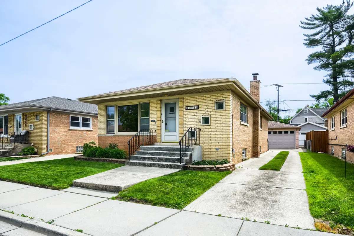 10749 S Rockwell Street, Chicago, IL 60655 - #1