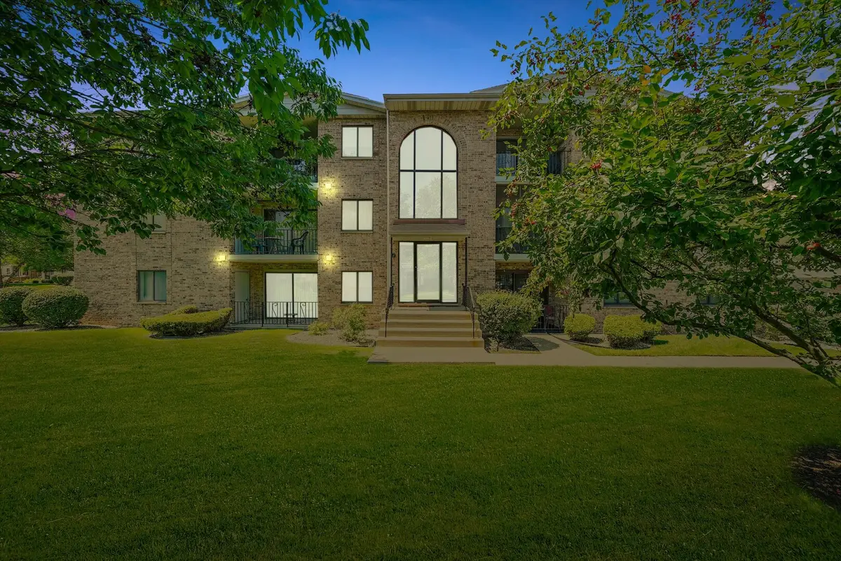 13248 W Circle Drive Parkway #405, Crestwood, IL 60418 - #1