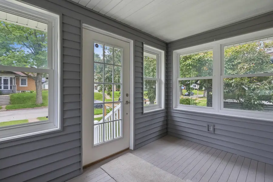 1608 Elm Street, Davenport, IA 52803 - #3
